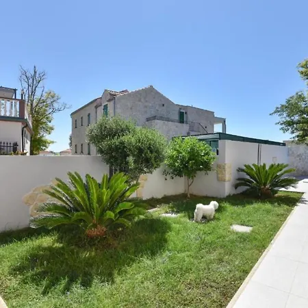 بيت للعطل Adriatic - Two Bedroom With Pool *