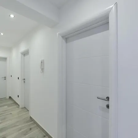 Adriatic - Two Bedroom With Pool