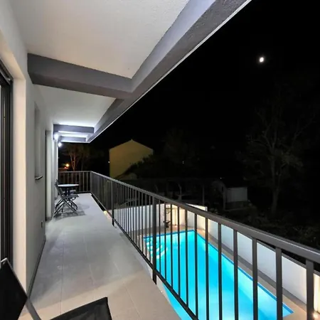 Adriatic - Two Bedroom With Pool بريفلاكا