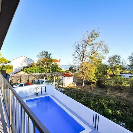 Adriatic - Two Bedroom With Pool Privlaka (Zadar)
